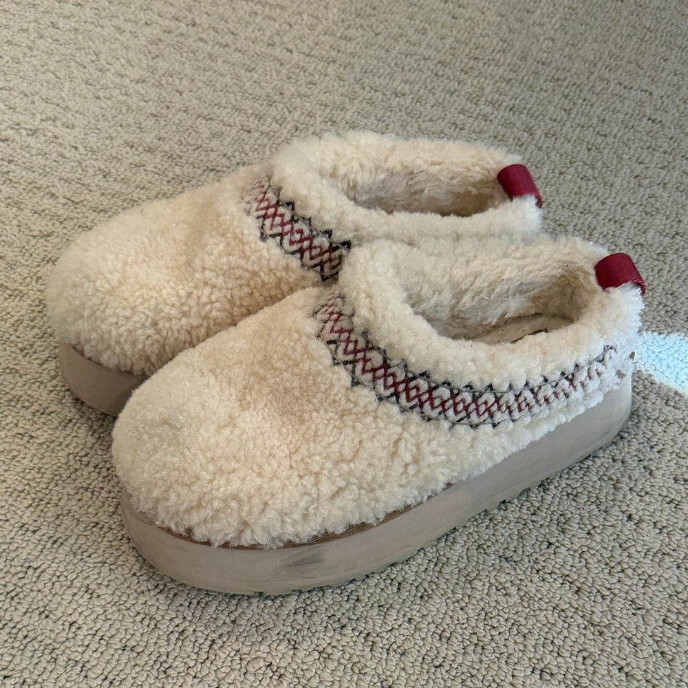 UGG women’s platform slippers